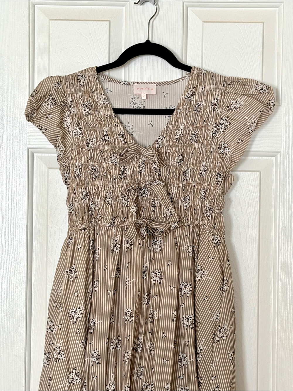 Entro Smocked Tied-Front 100% Cotton Smocked Floral Midi Dress L Cottagecore - Picture 2 of 10